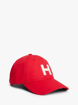 Boné de basebol com emblema H