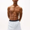 Boxer de tecido com corte justo
