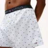 Boxer de tecido com corte justo