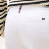 Calças chino de corte justo Calças chino de corte justo