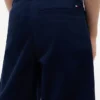 Calções chino com cinto para criança Calções chino com cinto para criança