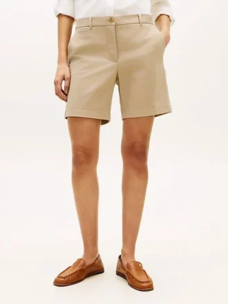 Calções chino elásticos de 18 cm