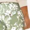 Calções com corte regular de 18 cm com estampado tropical Calções com corte regular de 18 cm com estampado tropical