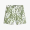 Calções com corte regular de 18 cm com estampado tropical Calções com corte regular de 18 cm com estampado tropical
