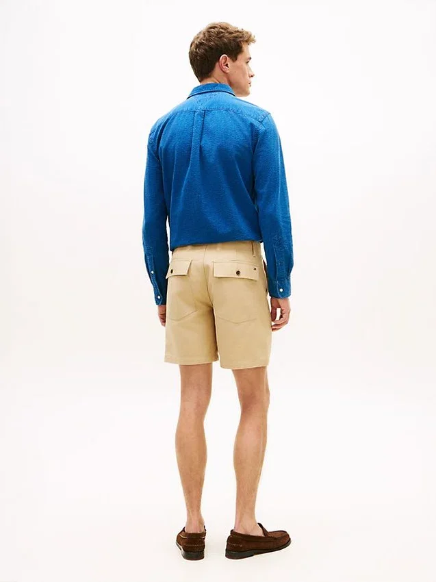 Calções utilitários de corte regular com 18 cm Calções utilitários de corte regular com 18 cm