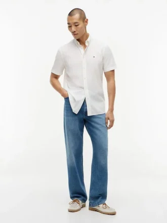 Camisa com corte regular tingida na peça