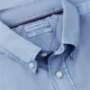 Camisa com corte regular tingida na peça Camisa com corte regular tingida na peça