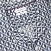 Camisa de acampamento com corte regular e estampado solar Camisa de acampamento com corte regular e estampado solar