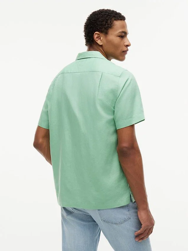 Camisa de acampamento em algodão e linho com corte regular Camisa de acampamento em algodão e linho com corte regular