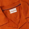 Camisa de acampamento em algodão e linho com corte regular Camisa de acampamento em algodão e linho com corte regular