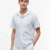 Camisa de acampamento em mistura de algodão e linho às riscas Camisa de acampamento em mistura de algodão e linho às riscas