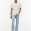 Camisa de acampamento às riscas com corte regular Camisa de acampamento às riscas com corte regular