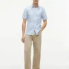 Camisa de algodão e linho às riscas com corte regular Camisa de algodão e linho às riscas com corte regular
