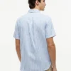 Camisa de algodão e linho às riscas com corte regular Camisa de algodão e linho às riscas com corte regular