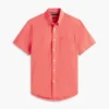 Camisa de calções em mistura de linho, corte regular Camisa de calções em mistura de linho, corte regular