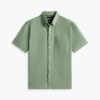 Camisa de calções em mistura de linho, corte regular Camisa de calções em mistura de linho, corte regular