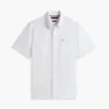Camisa de calções em mistura de linho, corte regular Camisa de calções em mistura de linho, corte regular