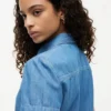 Camisa de chambray com mangas bufantes Camisa de chambray com mangas bufantes