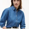Camisa de chambray com mangas bufantes Camisa de chambray com mangas bufantes