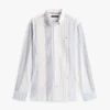 Camisa de corte regular com riscas mistas para todo o dia Camisa de corte regular com riscas mistas para todo o dia