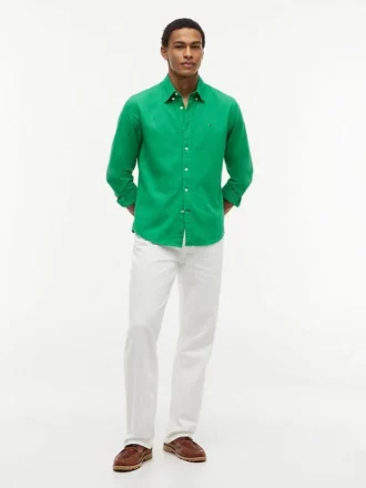 Camisa de corte regular em mistura de linho