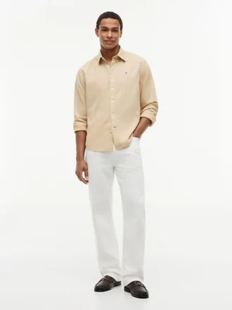 Camisa de corte regular em mistura de linho