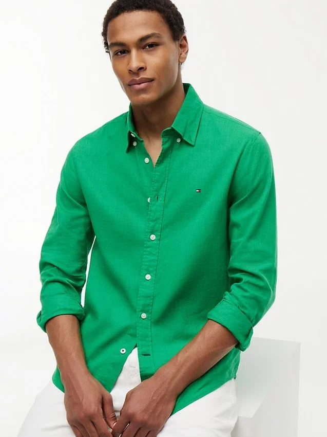 Camisa de corte regular em mistura de linho Camisa de corte regular em mistura de linho