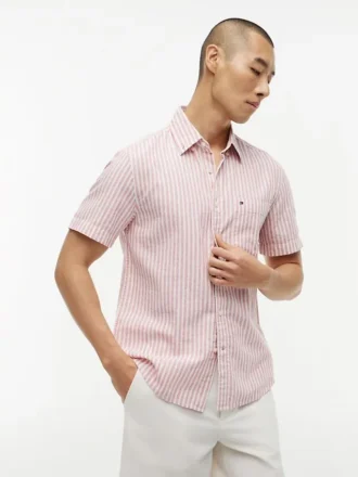 Camisa de corte regular em mistura de linho às riscas