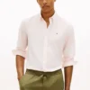 Camisa de corte regular em mistura de linho às riscas Camisa de corte regular em mistura de linho às riscas