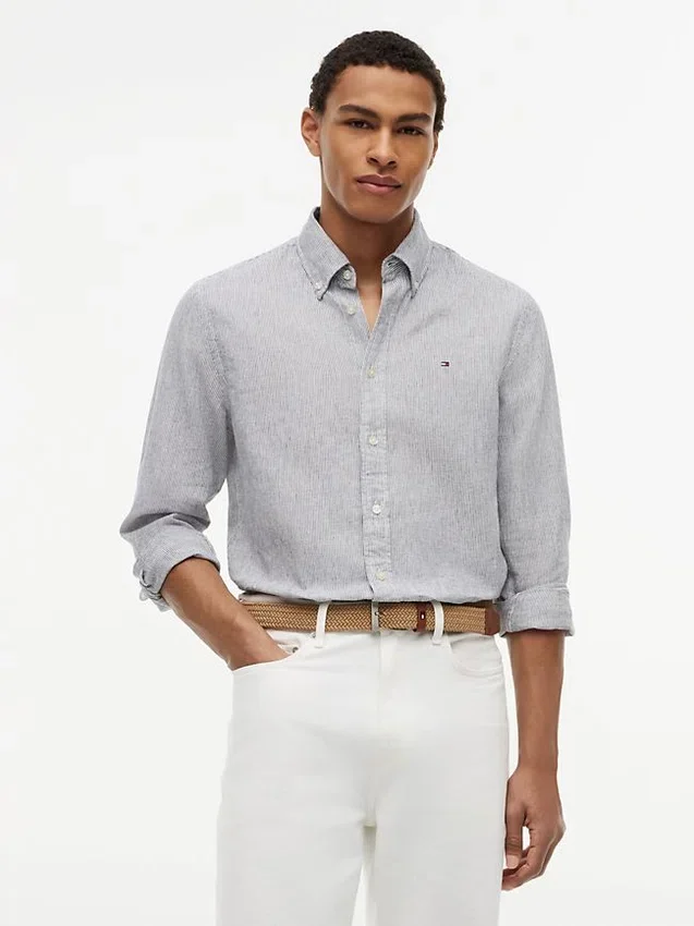 Camisa de corte regular em mistura de linho às riscas Camisa de corte regular em mistura de linho às riscas