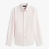 Camisa de corte regular em mistura de linho às riscas Camisa de corte regular em mistura de linho às riscas