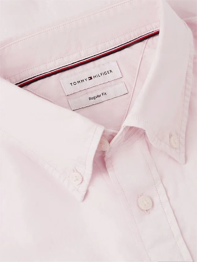 Camisa de corte regular tingida na peça Camisa de corte regular tingida na peça