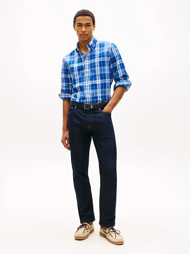 Camisa de ganga com padrão xadrez e corte regular Camisa de ganga com padrão xadrez e corte regular