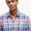 Camisa de ganga com padrão xadrez e corte regular