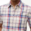 Camisa de ganga com padrão xadrez e corte regular Camisa de ganga com padrão xadrez e corte regular