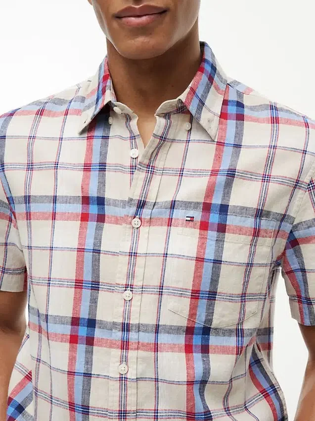 Camisa de ganga com padrão xadrez e corte regular Camisa de ganga com padrão xadrez e corte regular