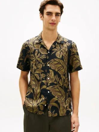 Camisa de linho com estampado tropical
