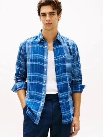 Camisa de linho com padrão Madras de corte regular