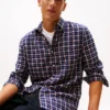 Camisa de sarja escovada com padrão xadrez e corte regular Camisa de sarja escovada com padrão xadrez e corte regular