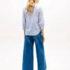 Camisa de voile com pregas e acabamento com folhos Camisa de voile com pregas e acabamento com folhos