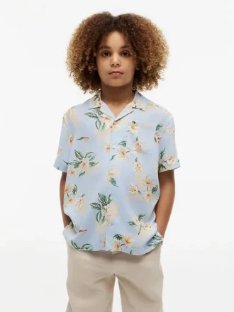 Camisa infantil com estampado floral