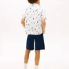 Camisa infantil elástica com padrão de vela