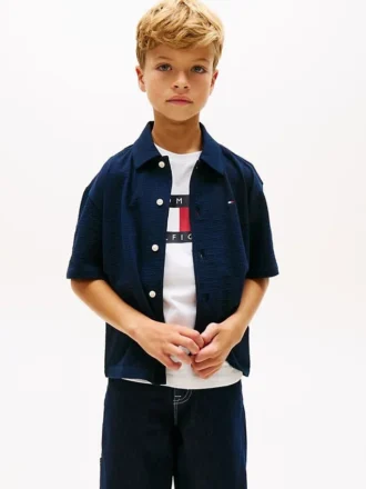 Camisa infantil em seersucker
