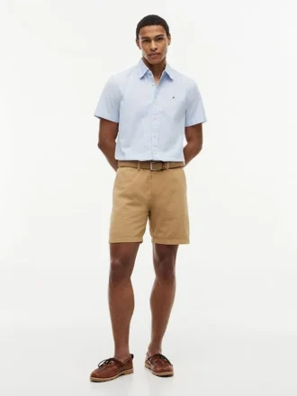 Camisa Oxford de manga curta às riscas