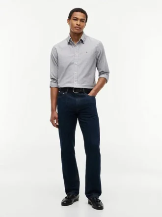 Camisa Oxford elástica às riscas com corte regular