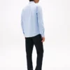 Camisa social THFlex de corte regular Camisa social THFlex de corte regular
