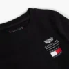 Camiseta infantil com logotipo Tommy x Cadillac F1® Team