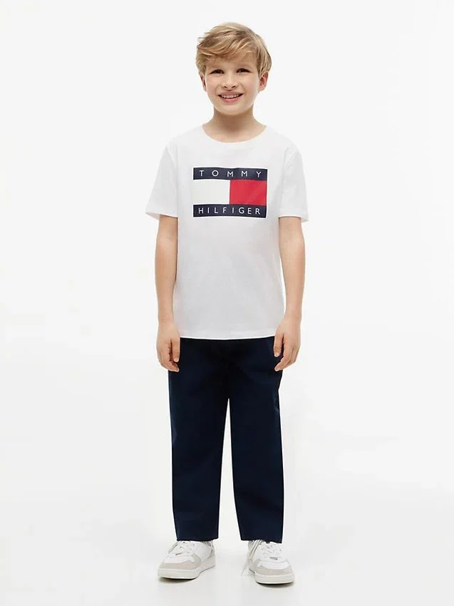 Camiseta infantil Tommy com logotipo da bandeira Camiseta infantil Tommy com logotipo da bandeira