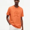 Camiseta tingida com logotipo de folha de louro Camiseta tingida com logotipo de folha de louro