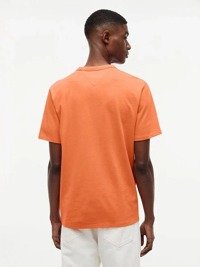 Camiseta tingida com logotipo de folha de louro Camiseta tingida com logotipo de folha de louro